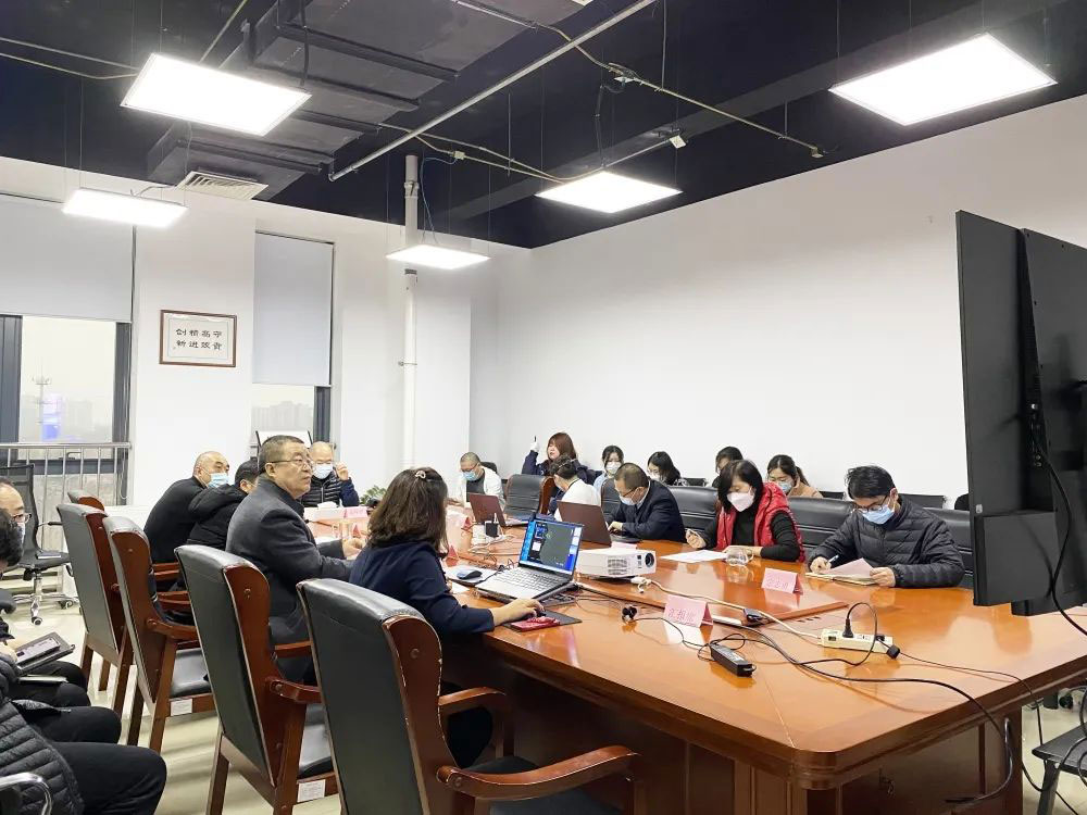 卡林、鎧鉞集團(tuán)“聚力同心 · 共創(chuàng)偉業(yè)”2022年度年終總結(jié)會(huì)