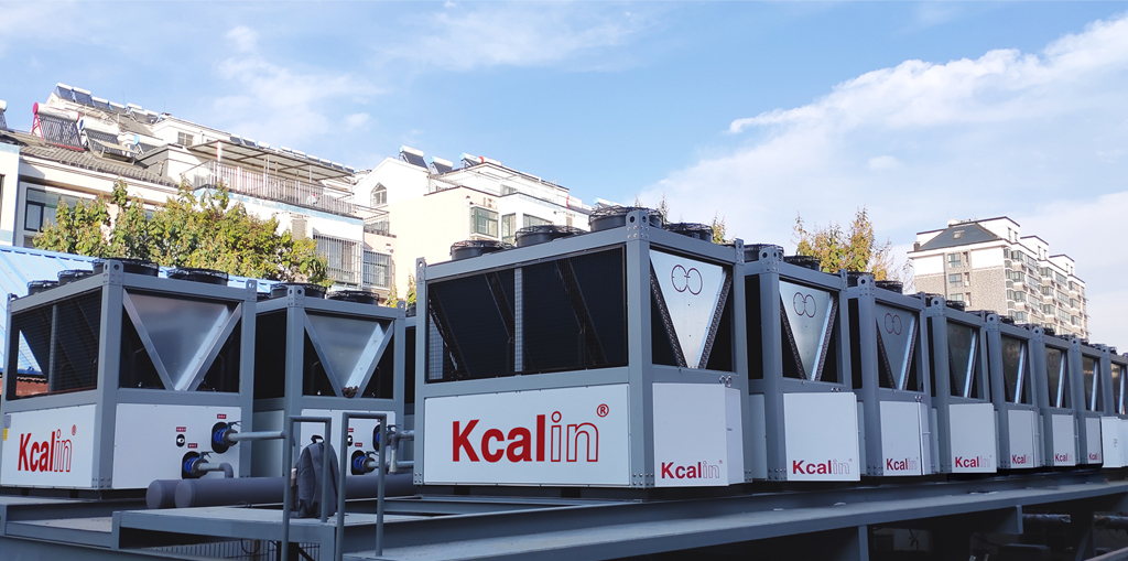 風(fēng)冷熱泵機(jī)組與空氣源熱泵機(jī)組有什么不同